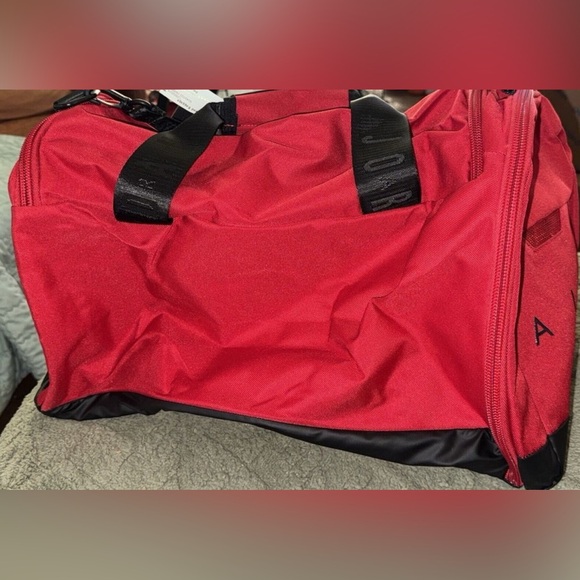 Nike Air Jordan Velocity Duffel Duffle Bag Backpack Red MM0920-R78 62.5L NWT - Picture 13 of 13